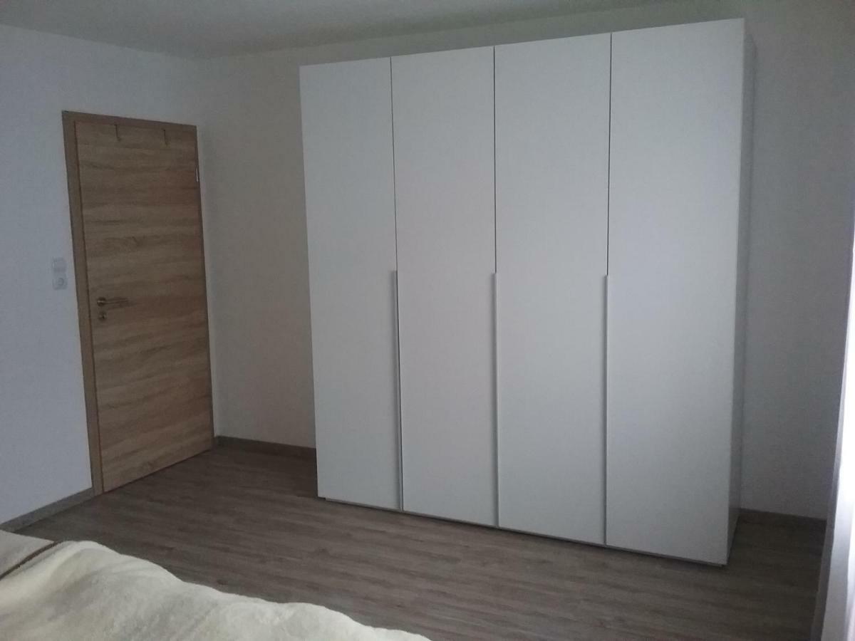 Ferienwohnung S-Bahn Naehe Schwaikheim エクステリア 写真